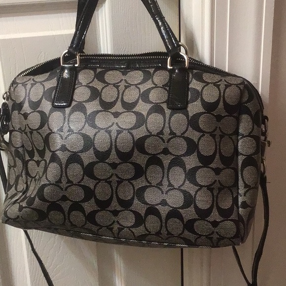 Coach Signature Boston Bag - Picture 4 of 13